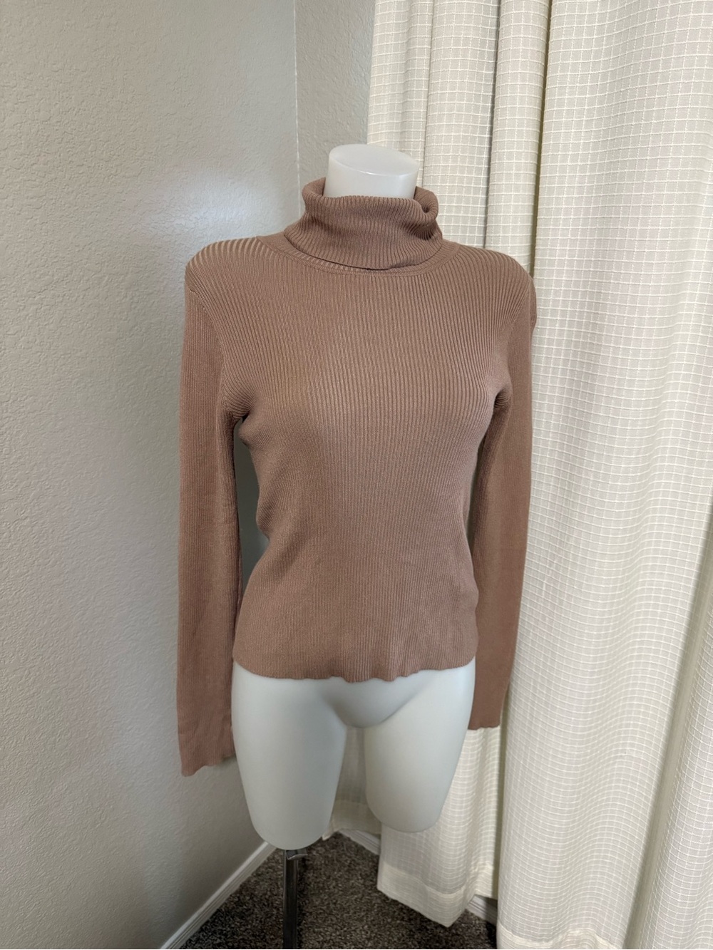 John + Jenn Slim Ribbed Knit Turtleneck Top Long Sleeves with buttons Taupe Tan